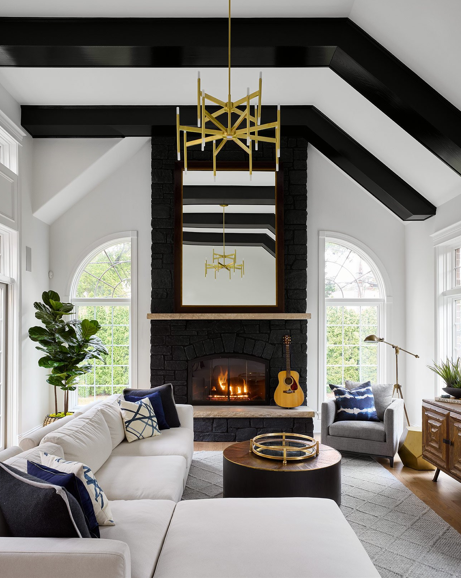 HOW TO KNOW IF AN INTERIOR DESIGNER IS RIGHT FOR YOU