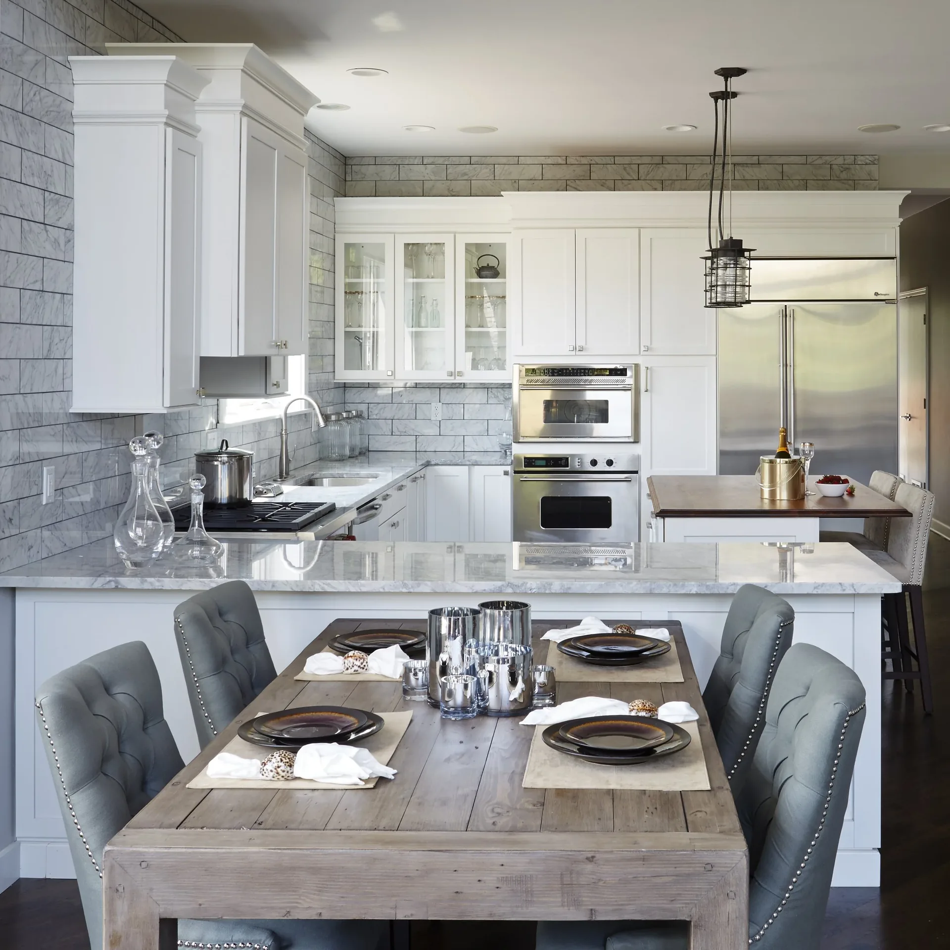 Lincoln Park Bachelor Pad