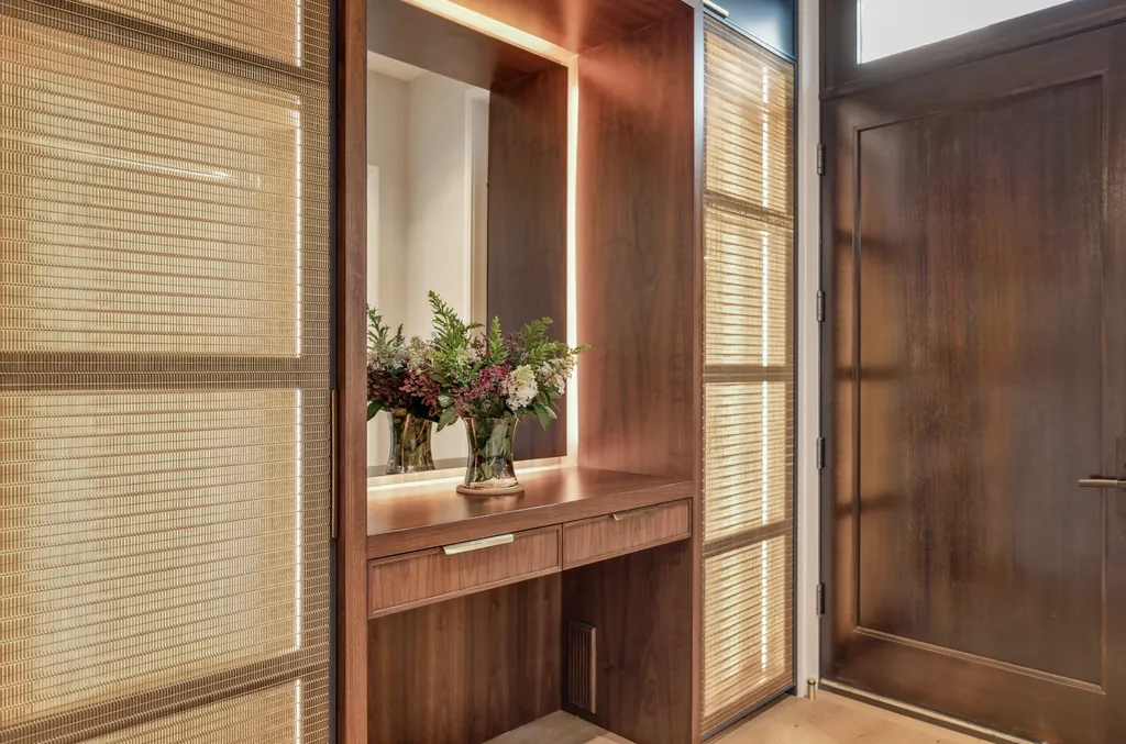 Veneer Isn’t a Trend. It’s Centuries of Craftsmanship