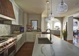 Emptynester's Gold Coast Haven, photo 12