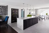 Glamorous Oakbrook Manor, photo 3